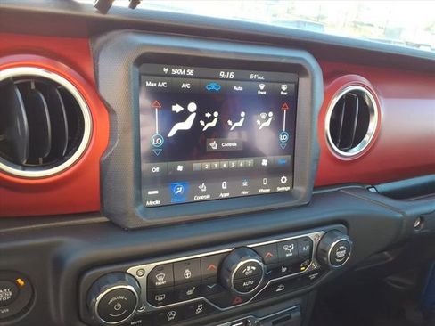 Used 2023 Jeep Gladiator Rubicon w/ LED Lighting Group image 20