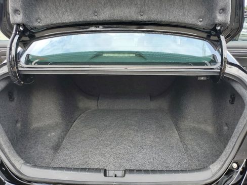 Used 2019 Honda Accord LX image 38