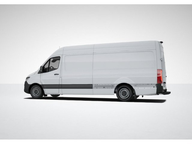 Used 2025 Mercedes-Benz Sprinter 2500 image 32