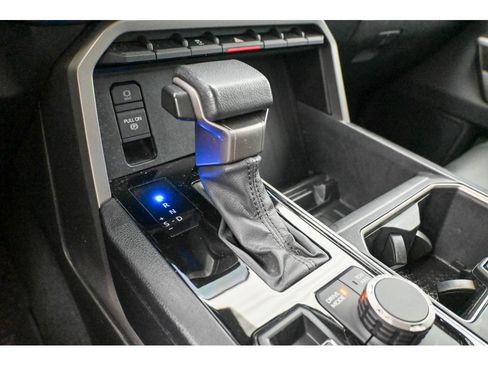 Used 2023 Toyota Tundra SR5 w/ SR5 Premium Package AWD/4WD image 41