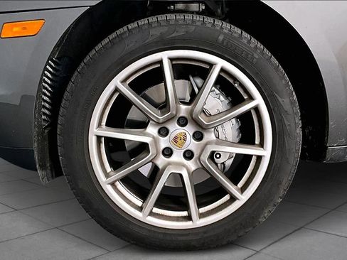 Used 2018 Porsche Macan S image 10