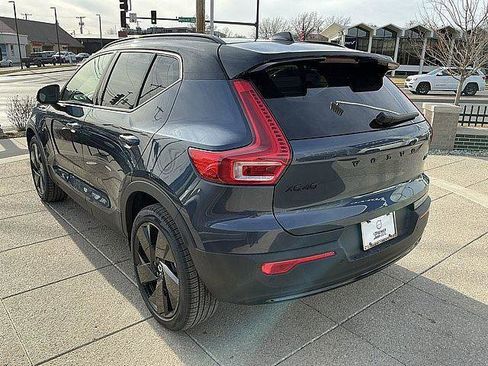 New 2026 Volvo XC40 B5 Ultra w/ Climate Package AWD/4WD image 10