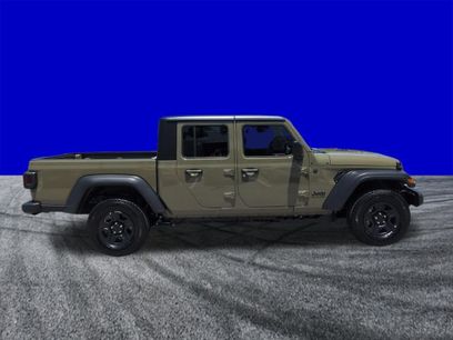 Used 2026 Jeep Gladiator Sport