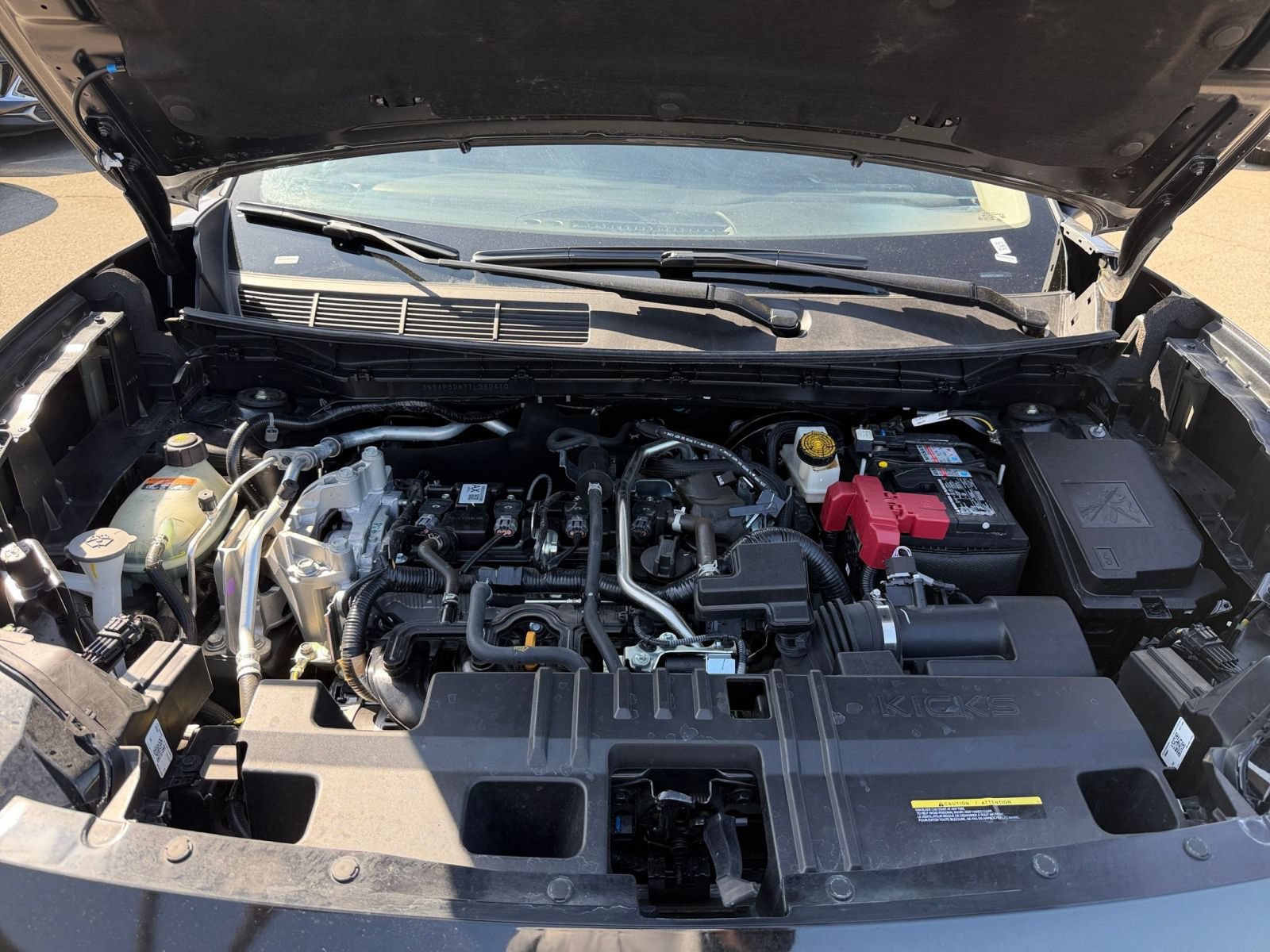 Used 2026 Nissan Kicks SR FWD image 30