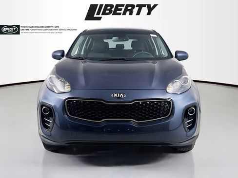 Used 2019 Kia Sportage LX image 2