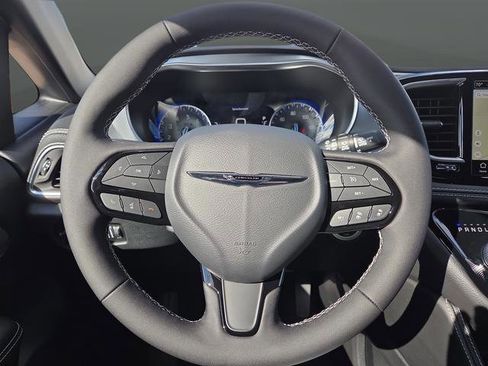 New 2026 Chrysler Pacifica Limited w/ S Appearance Package image 17