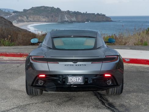 Used 2025 Aston Martin DB12 Coupe image 6