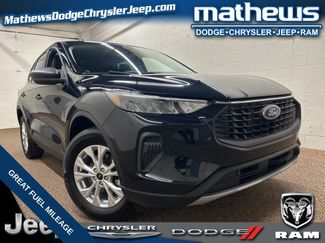 Used 2025 Ford Escape Active video 1