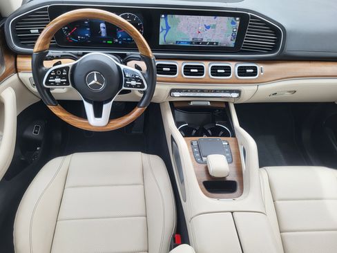 Used 2022 Mercedes-Benz GLE 450 4MATIC image 23