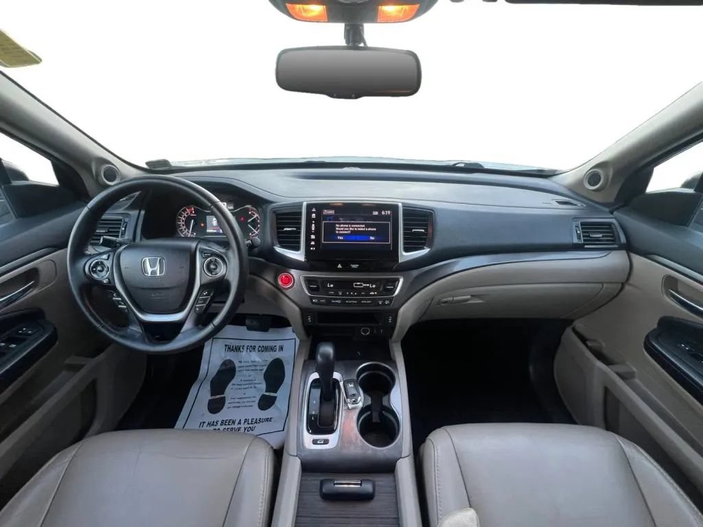 Used 2017 Honda Pilot EX-L image 11