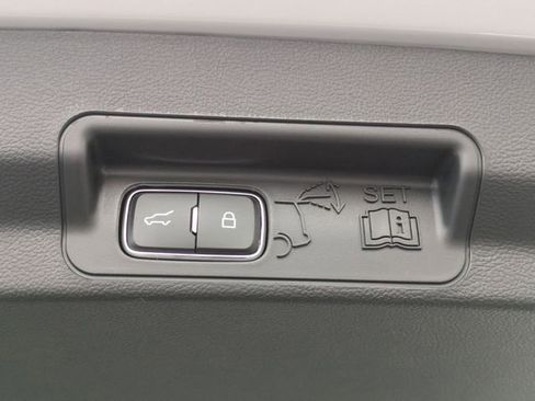 New 2026 Ford Explorer Active w/ Active Comfort Package image 31