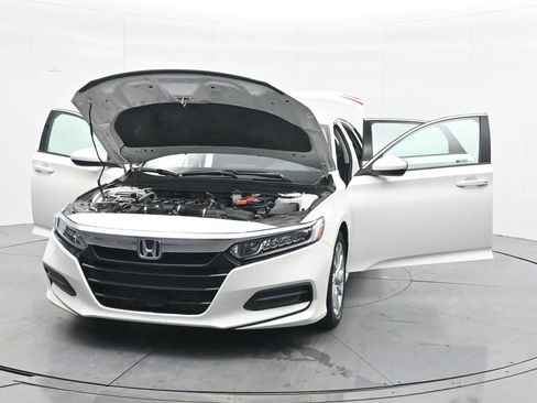 Used 2020 Honda Accord LX image 29