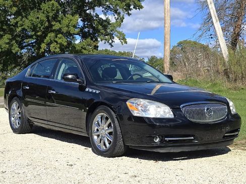 Used 2007 Buick Lucerne CXS image 7