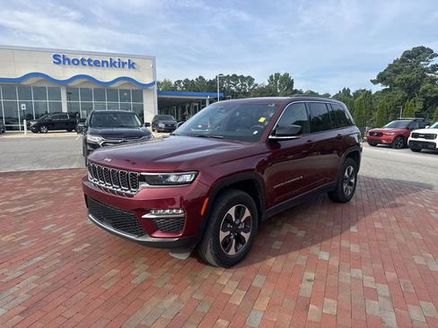Used 2024 Jeep Grand Cherokee Limited 4xe AWD/4WD image 1