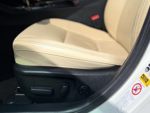 Used 2014 Toyota Avalon XLE Premium FWD image 68