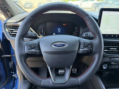 Used 2023 Ford Escape ST-Line w/ Tech Pack #1 AWD/4WD image 26