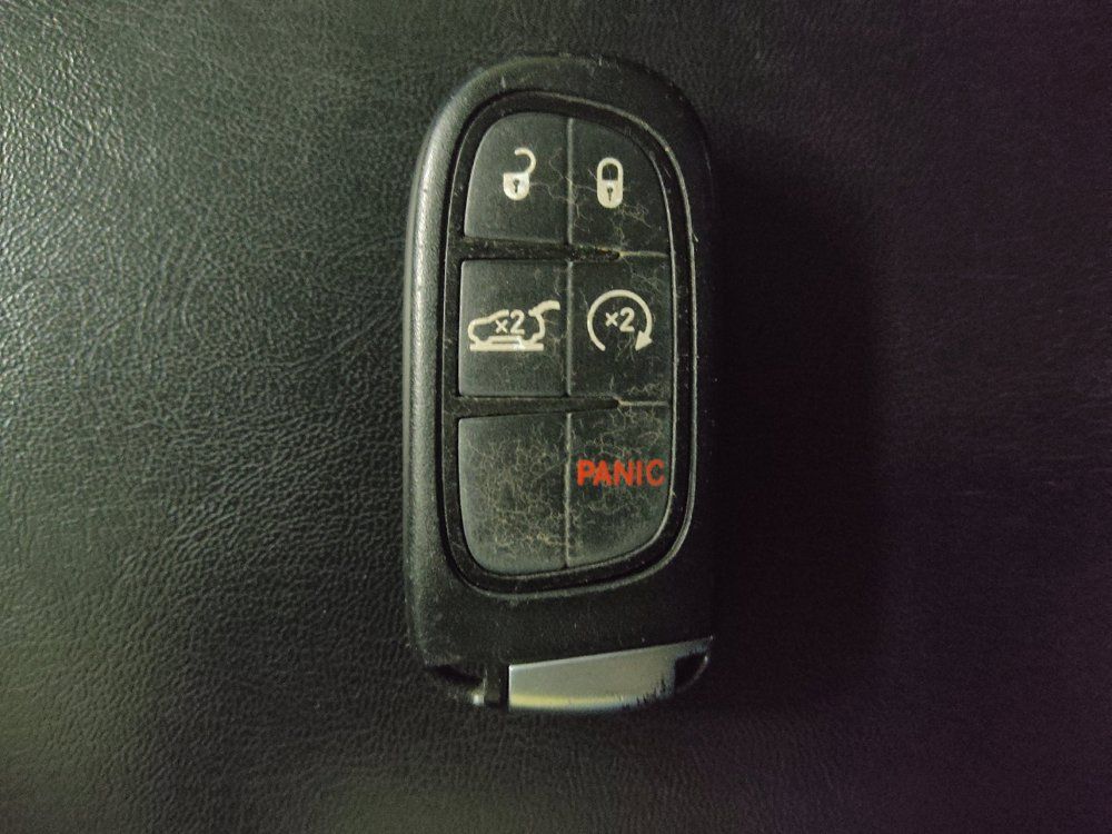 Used 2020 Jeep Cherokee Limited AWD/4WD image 32