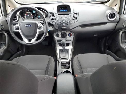 Used 2018 Ford Fiesta SE image 18