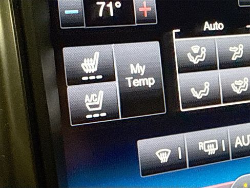 Used 2014 Ford F150 FX4 w/ Equipment Group 402A Luxury image 21