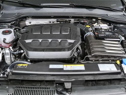 Certified 2025 Volkswagen GTI Autobahn FWD image 35
