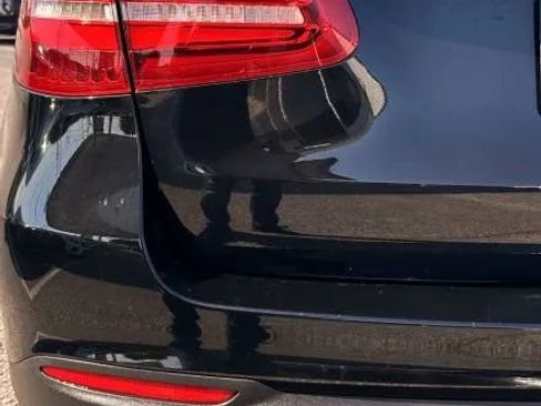 Used 2016 Mercedes-Benz GLC 300 GLC 300 Sport Utility 4D image 13
