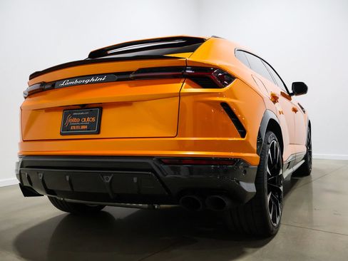 Used 2021 Lamborghini Urus AWD/4WD image 91