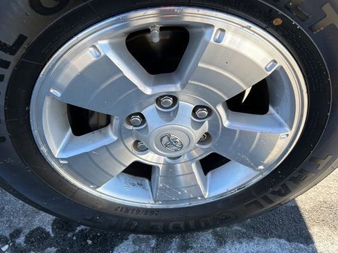 Used 2014 Toyota Tacoma 4x4 Access Cab V6 image 11