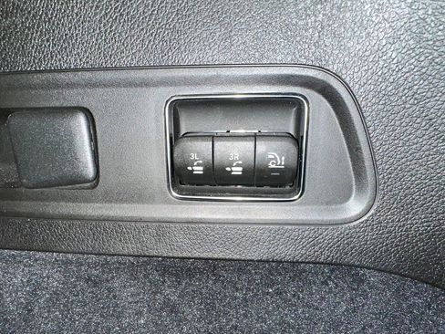 Certified 2022 Mercedes-Benz GLS 450 4MATIC image 39