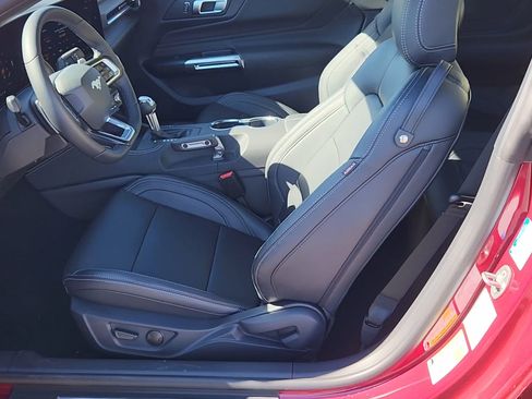 New 2025 Ford Mustang GT Premium w/ GT Performance Package image 17