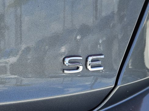 New 2025 Volkswagen Jetta SE image 11