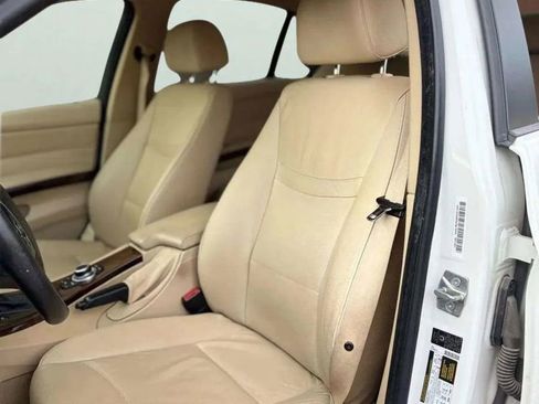 Used 2010 BMW 328i Sedan image 13