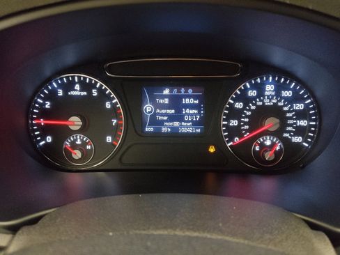 Used 2016 Kia Sorento EX image 23