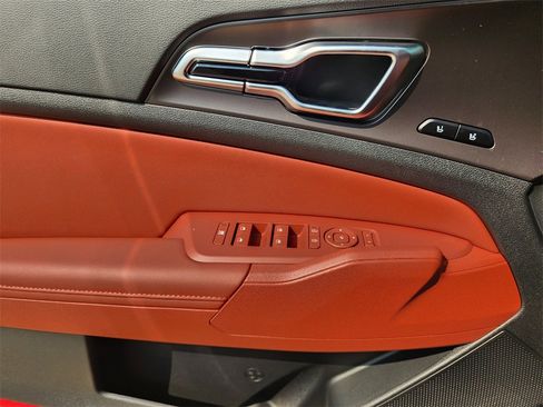 New 2026 Kia Sportage SX image 17