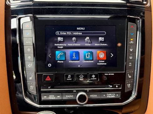 Used 2021 INFINITI QX80 Sensory w/ All-Season Package AWD/4WD image 24