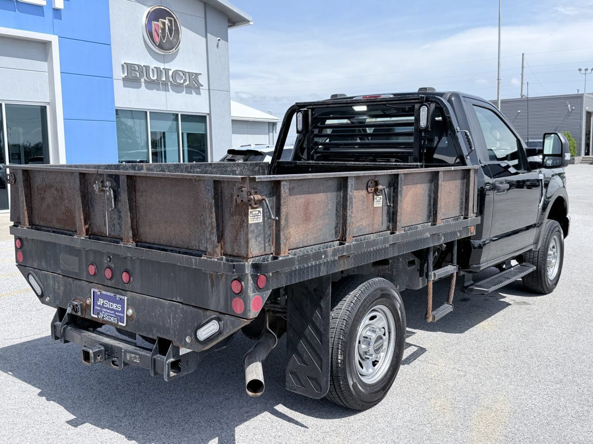 Used 2022 Ford F250 XL w/ Power Equipment Group AWD/4WD image 7