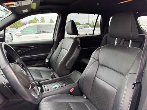 Used 2021 Honda Passport Elite image 12