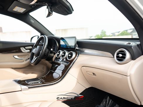 Used 2020 Mercedes-Benz GLC 300 4MATIC Coupe w/ Parking Assistance Package image 15