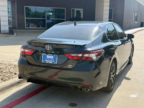 Used 2021 Toyota Camry SE w/ Cold Weather Package AWD/4WD image 5