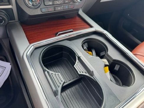 Used 2021 Ford F250 King Ranch w/ King Ranch Ultimate Package image 18