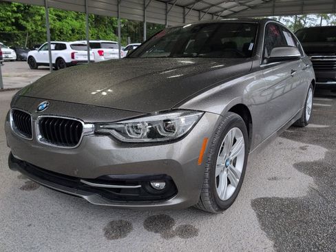 Used 2018 BMW 330i Sedan RWD image 1