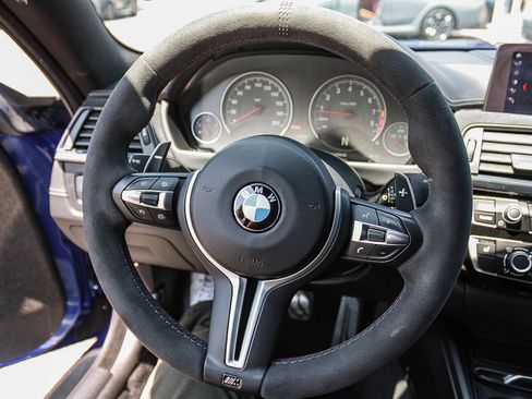 Used 2020 BMW M4 CS w/ Executive Package RWD image 15