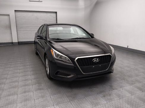 Used 2016 Hyundai Sonata SE FWD image 14