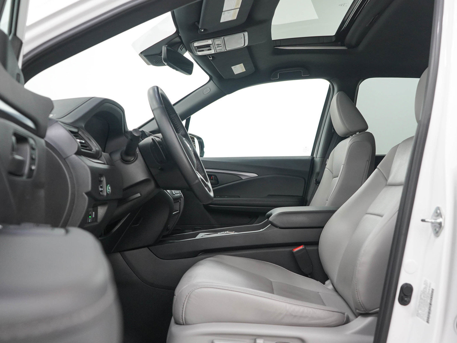 Used 2024 Honda Passport EX-L image 23