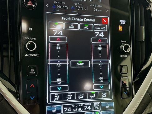 Used 2025 Subaru Ascent Premium image 22