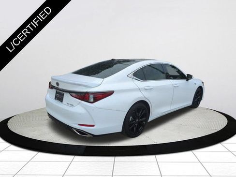 Certified 2025 Lexus ES 350 w/ Accessory Package (Z2) FWD image 4