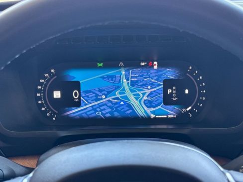 Certified 2023 Volvo XC90 B5 Plus AWD/4WD image 25