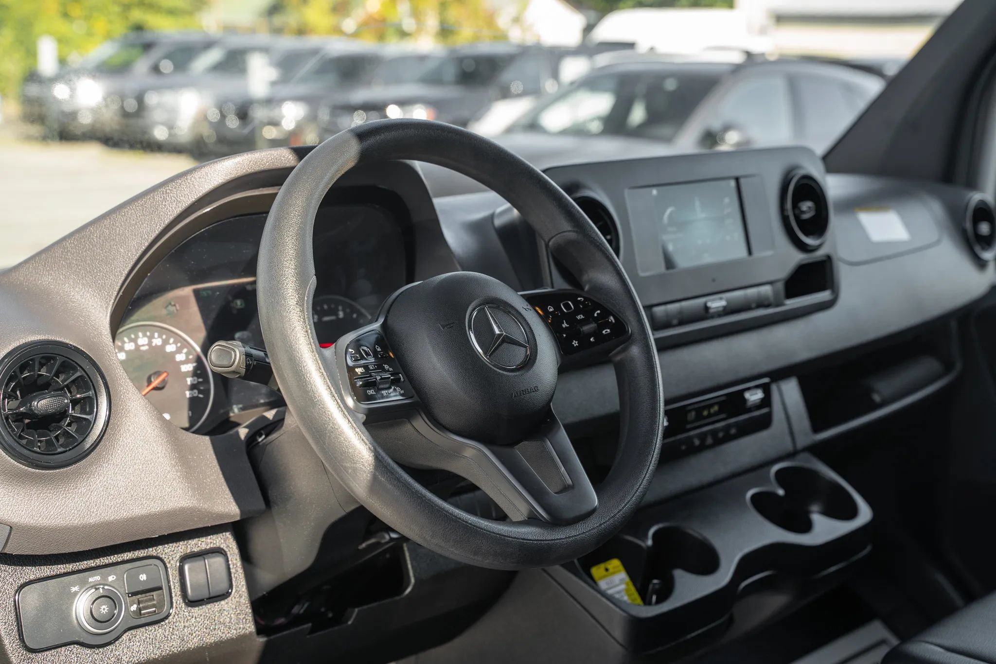 Used 2024 Mercedes-Benz Sprinter 2500 w/ Acoustic Package image 13