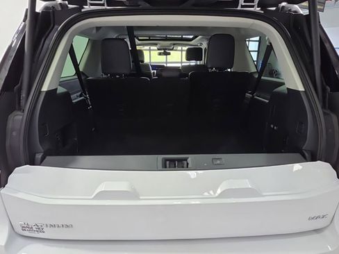 Used 2025 Ford Expedition Max Platinum AWD/4WD image 42