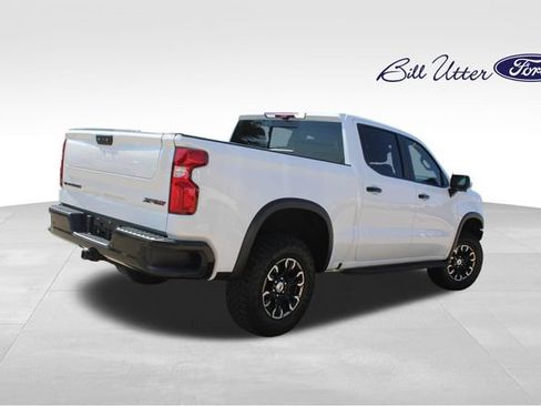 Used 2025 Chevrolet Silverado 1500 ZR2 w/ Technology Package AWD/4WD image 5