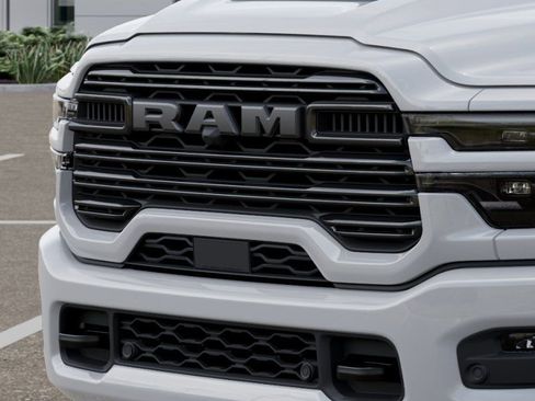 New 2026 RAM 2500 Laramie AWD/4WD image 11